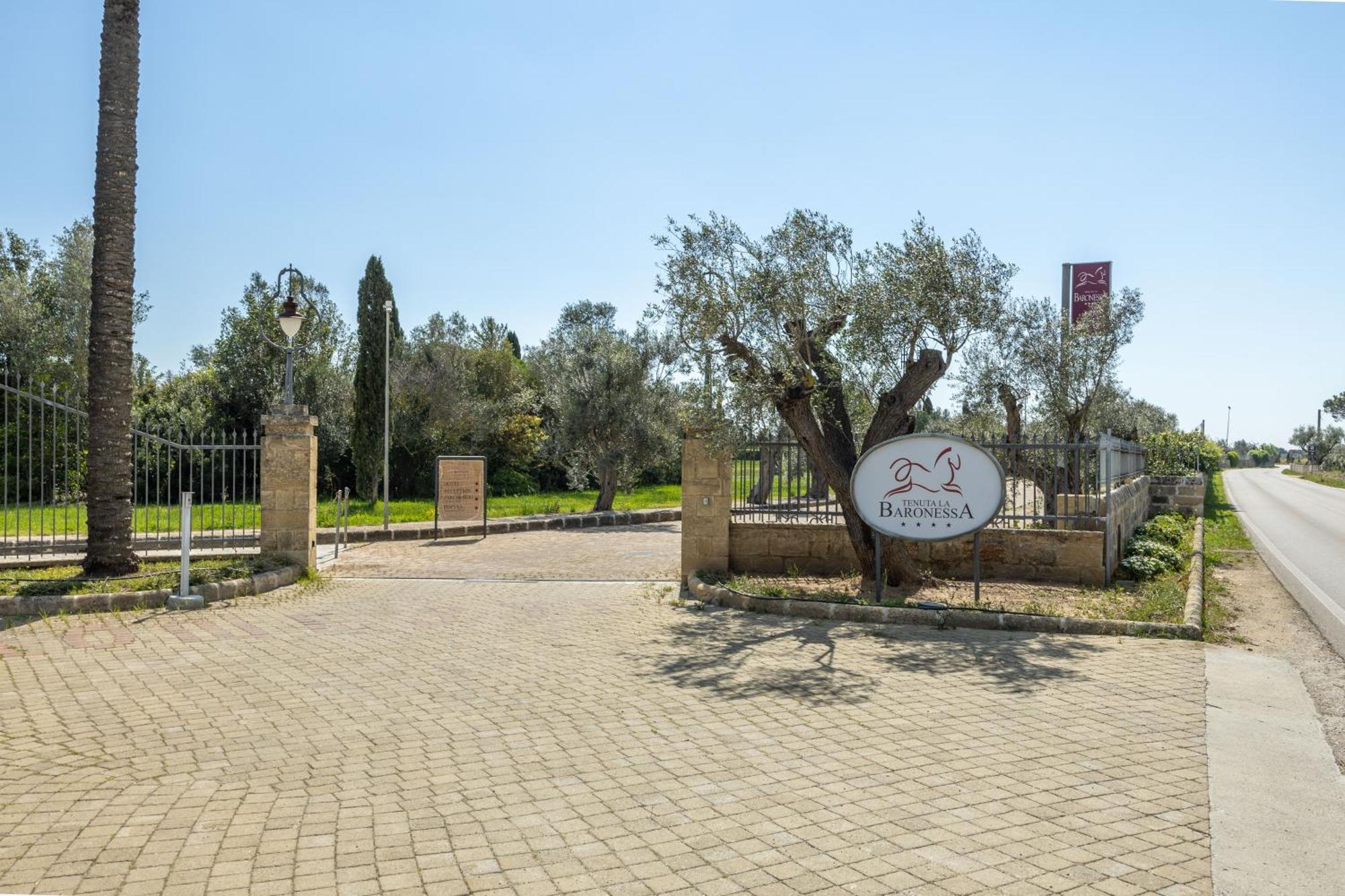 Hotiday Room Collection - Gallipoli Masseria Exterior foto